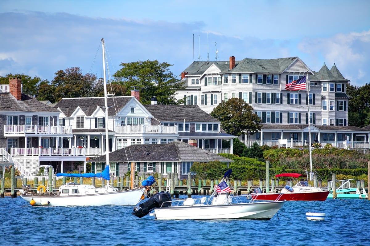 5 Great Overnight East Coast Boating Destinations - Yachts360